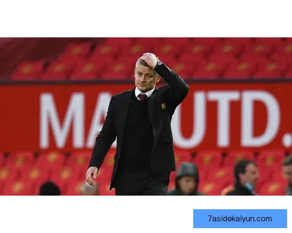 英超换帅动态：多队主帅位置不稳，最新下课赔率与潜在接任人选分析